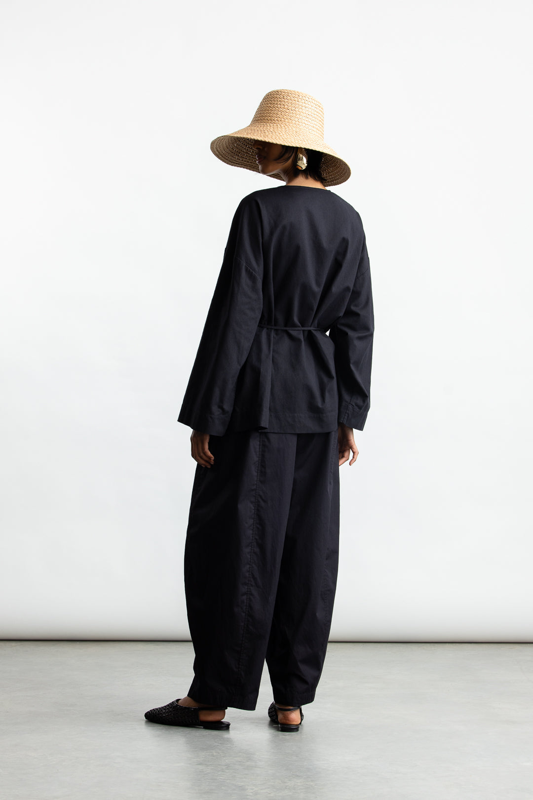 Lior Wrap Kimono Blouse _ 167992 _ Black Texture