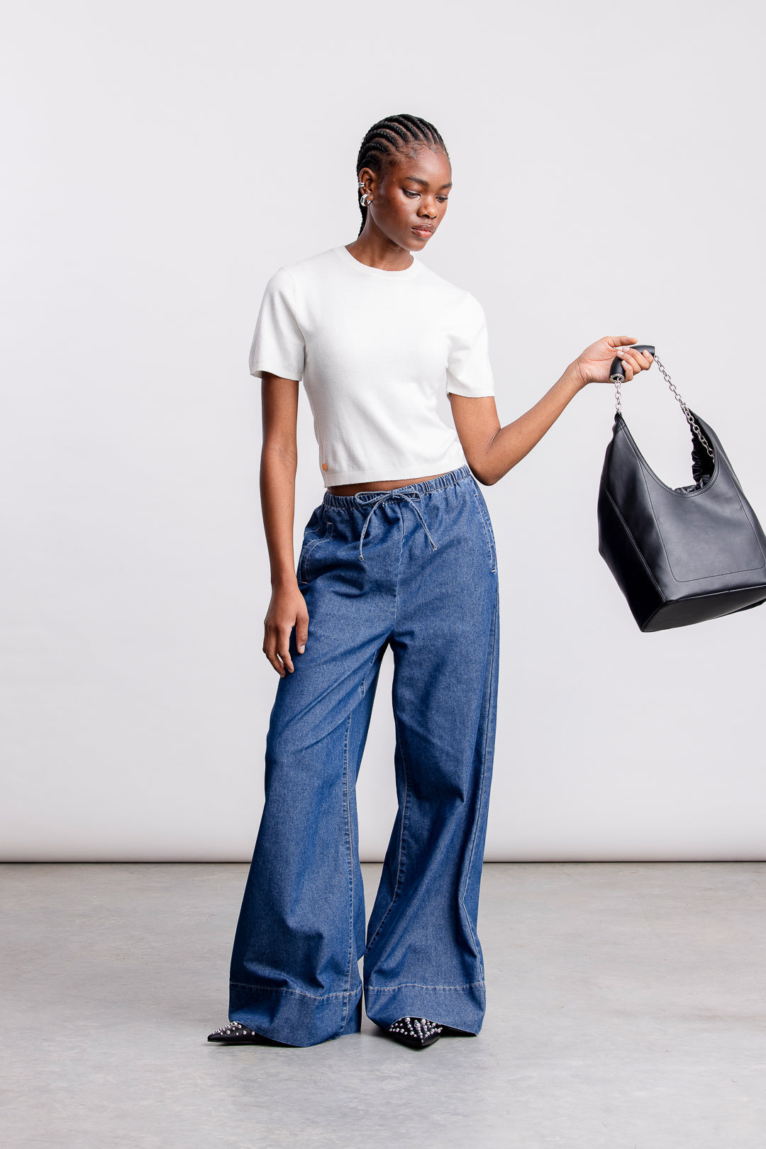 Siki Fitted Knit Top _ 163189 _ White