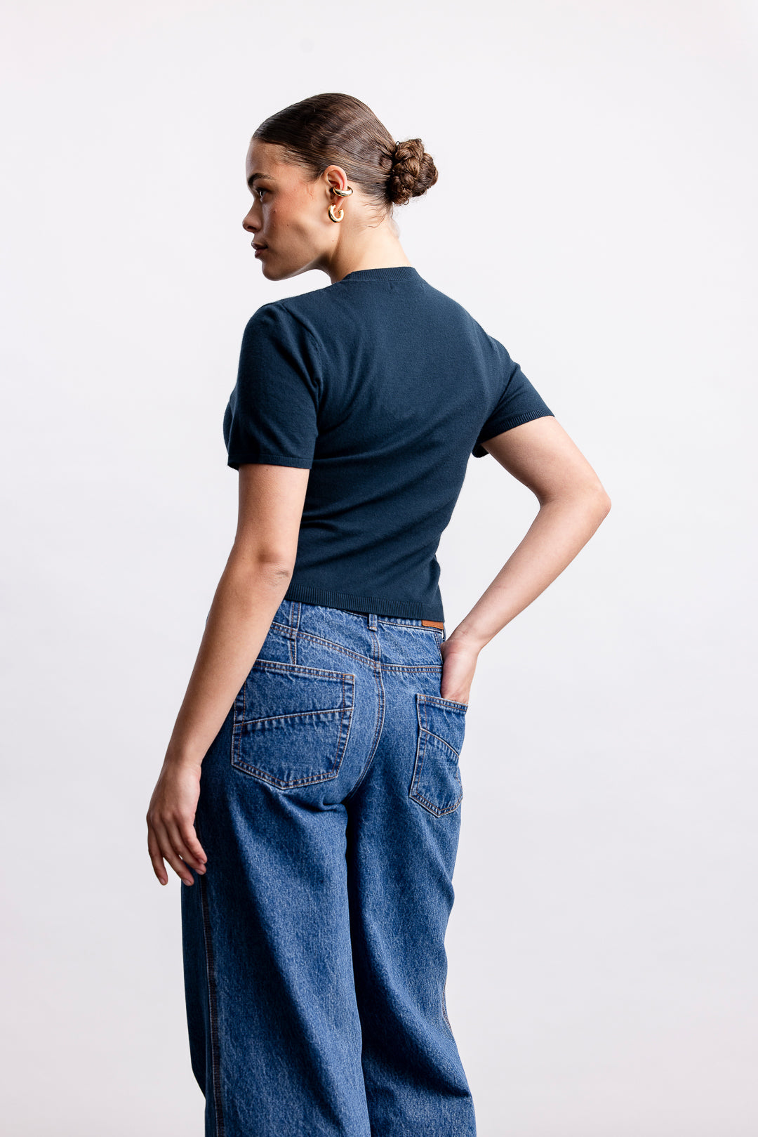 Siki Fitted Knit Top _ 163188 _ Black Texture