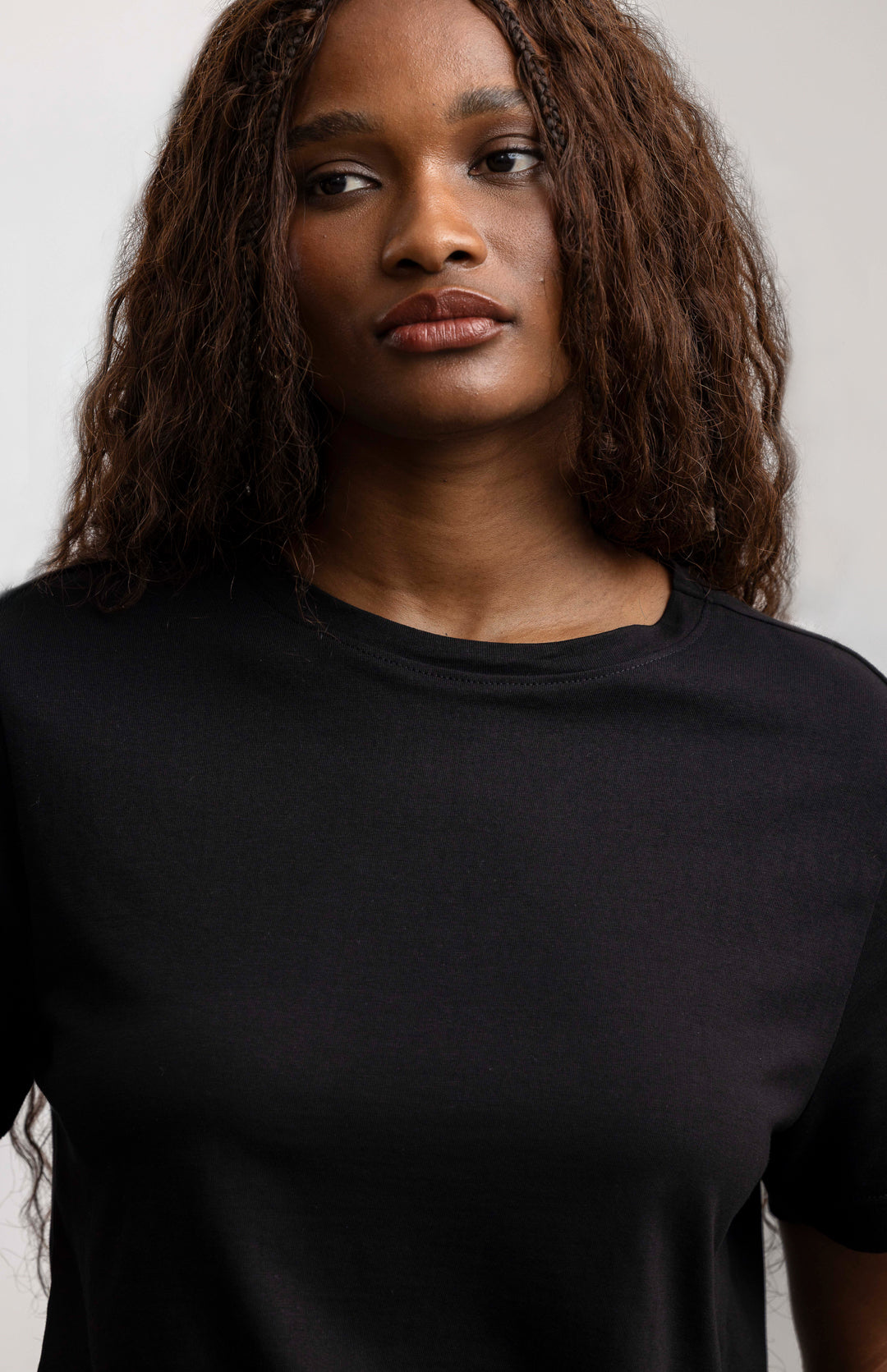 Riley Regular T-Shirt _ 167928 _ Black Texture