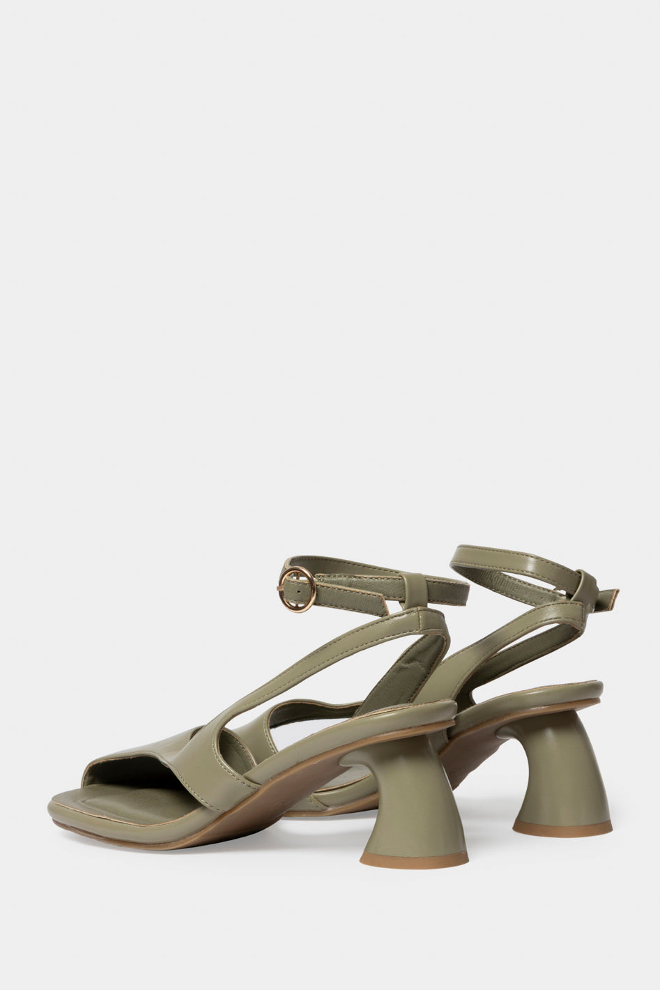 Tumiso Alien Toe Heel