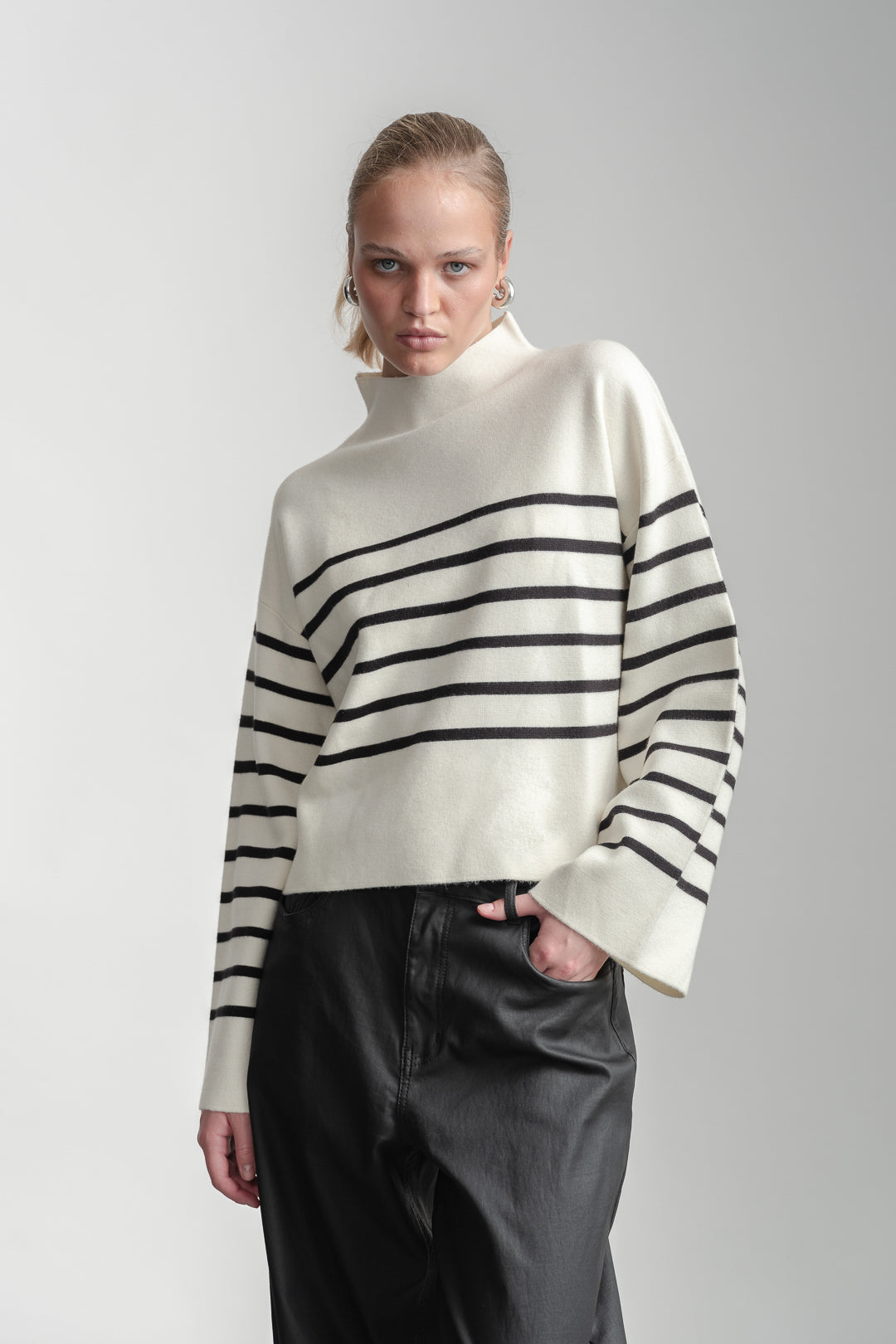 Winnie High-Neck _ 157630 _ White