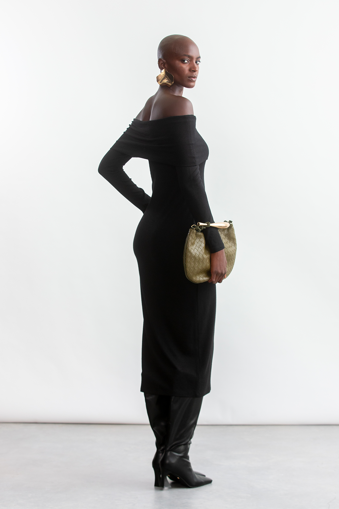 Amelia Bardot Dress _ 157177 _ Black Texture