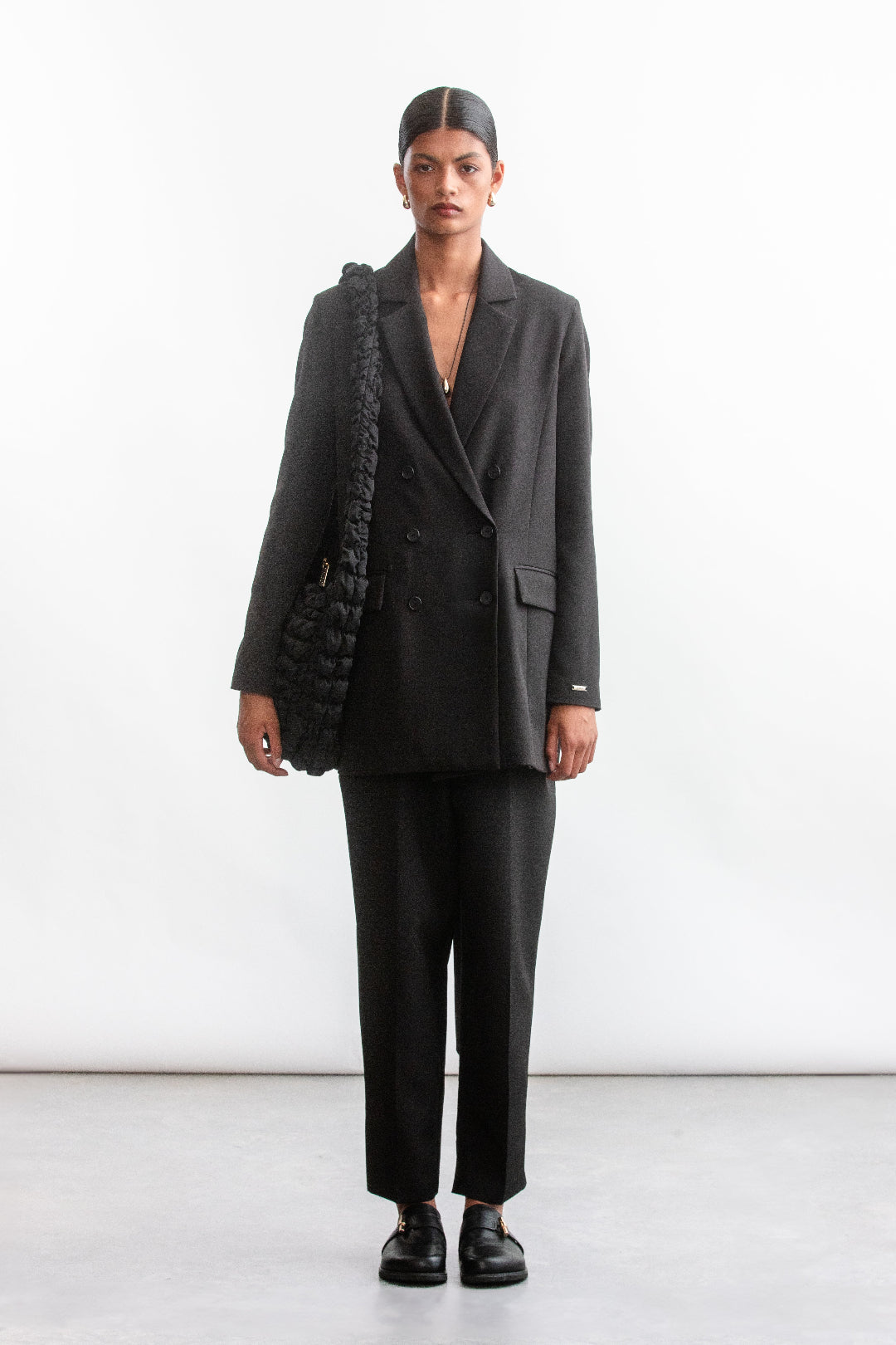 Liyann Oversized Blazer _ 158337 _ Black Texture