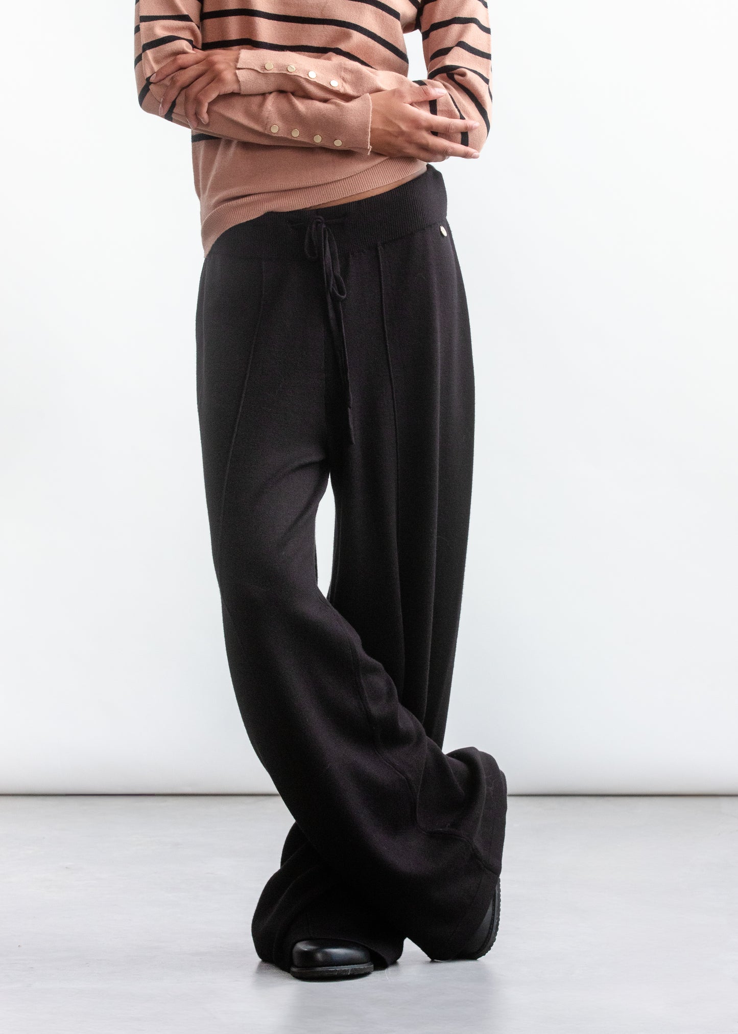 Tara Wide Leg _ 157518 _ Black Texture