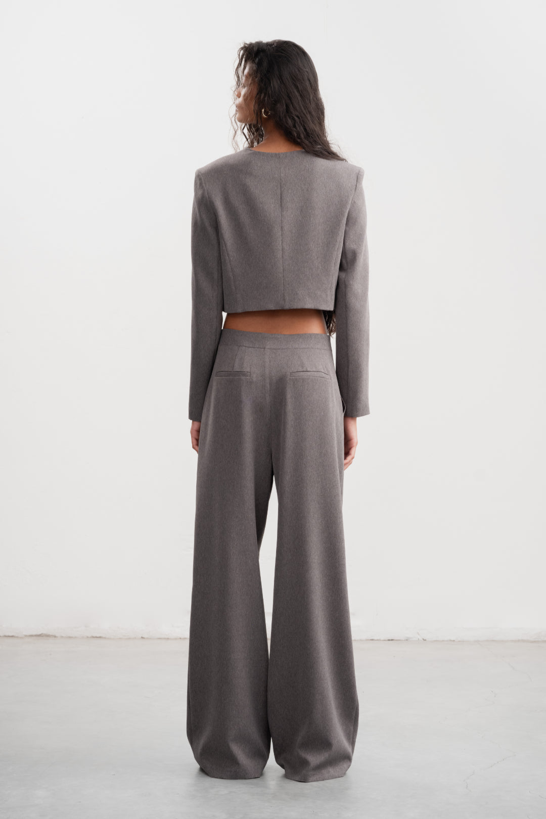 Nina Cropped Jacket _ 159370 _ Grey Mel