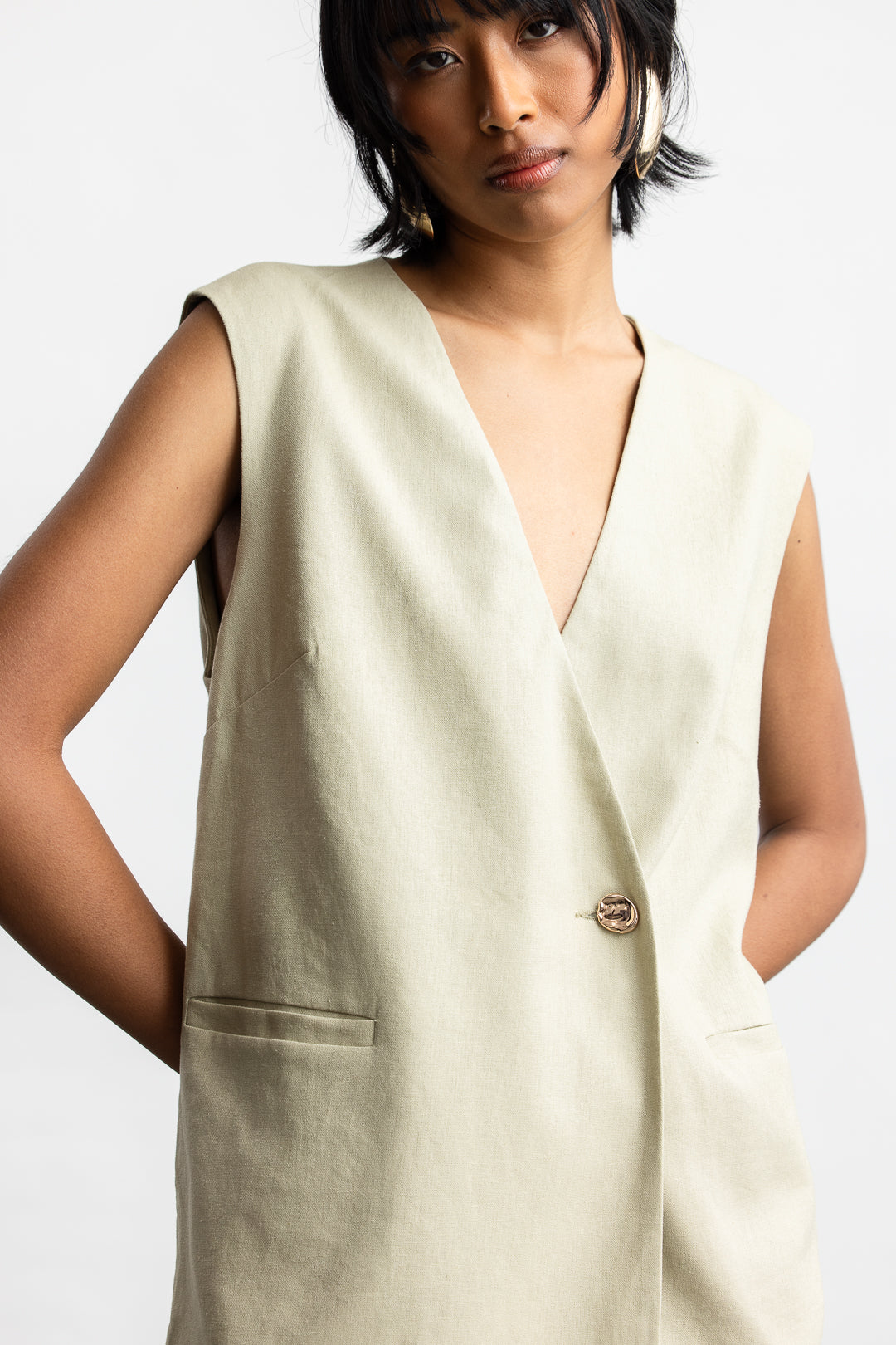 Pheladi Sleeveless Blazer _ 168296 _ Stone
