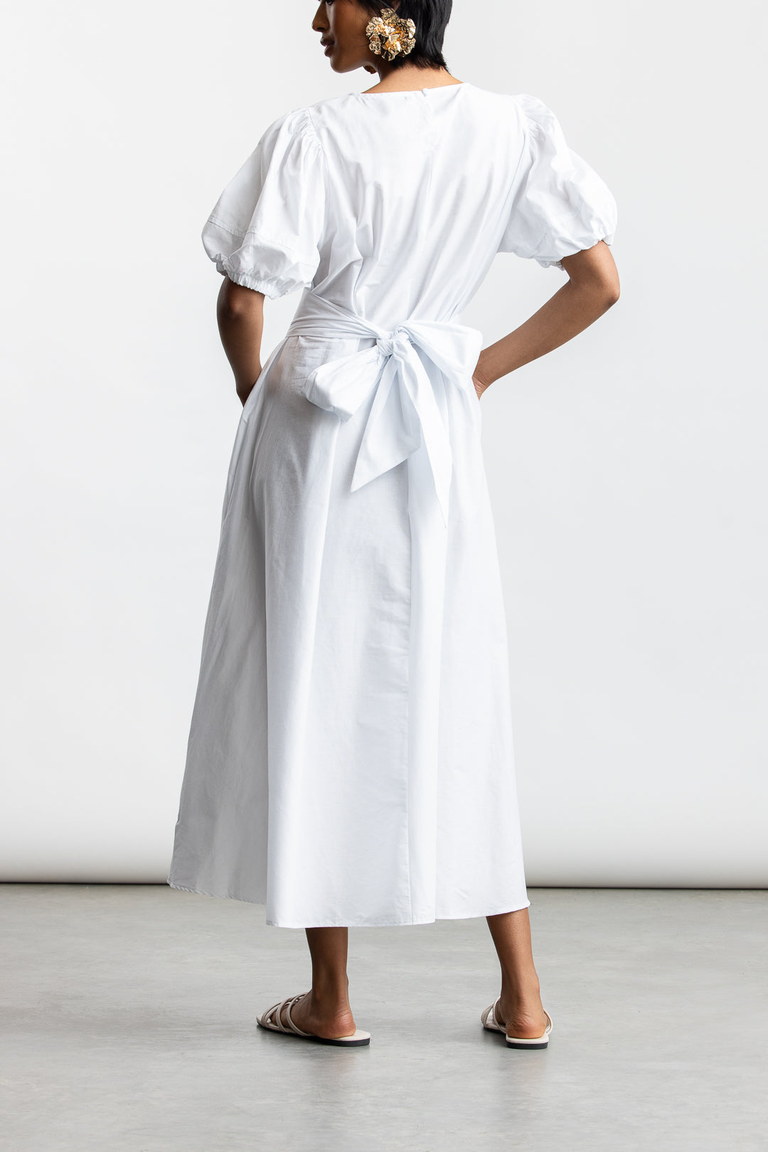Kavita Puff Sleeve Midi _ 173160 _ White