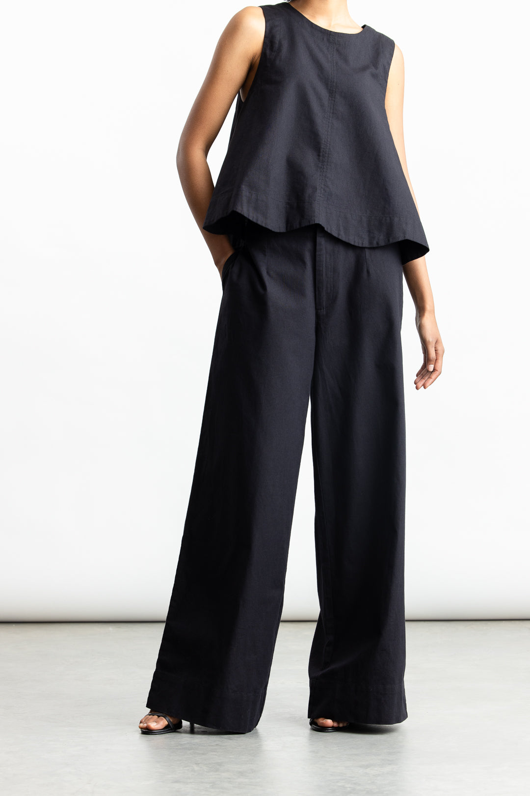 Ilhaam Pull-On Straight Leg _ 167795 _ Black Texture
