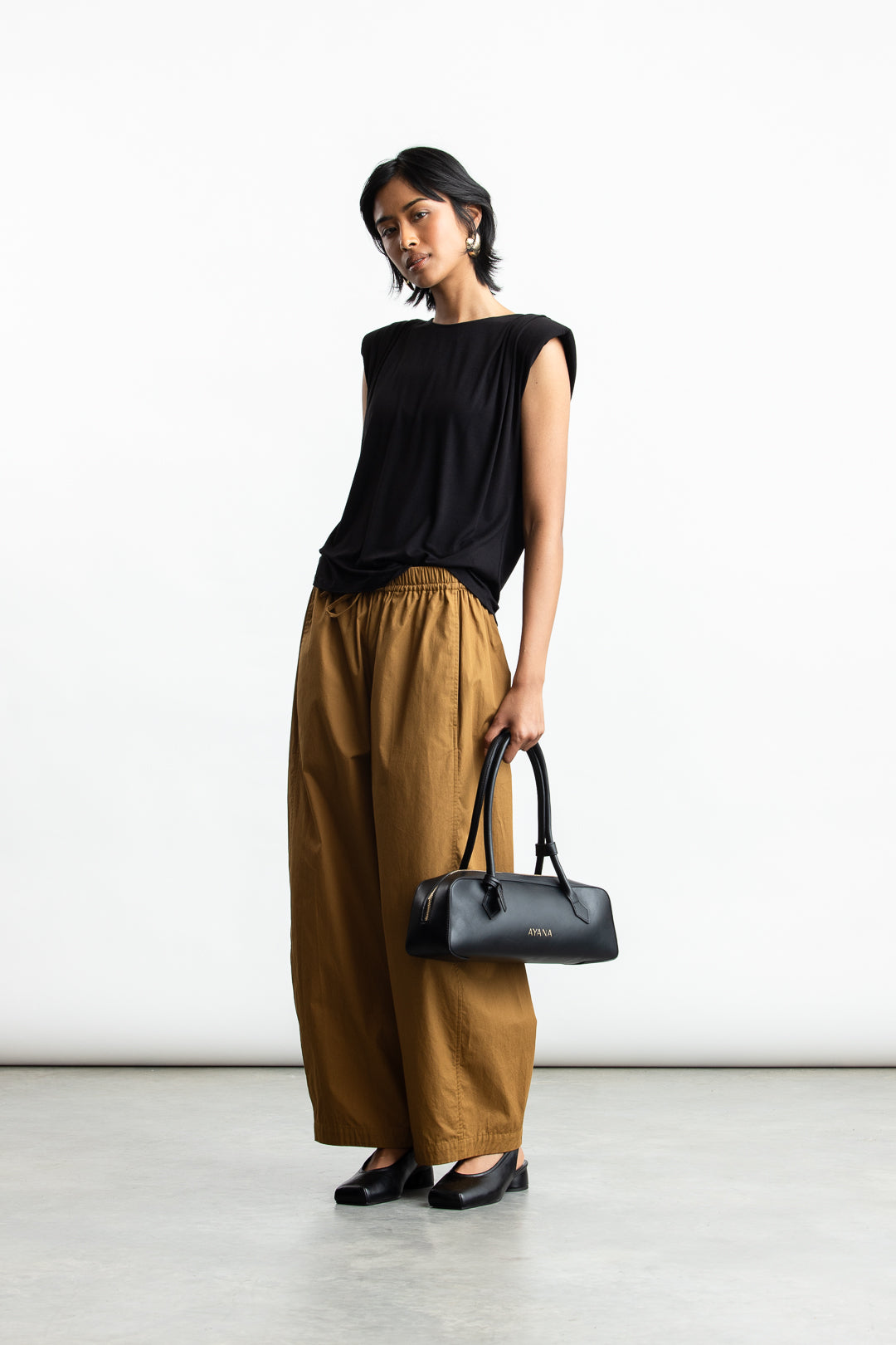 Frankie Shoulder Detail Top _ 172502 _ Black