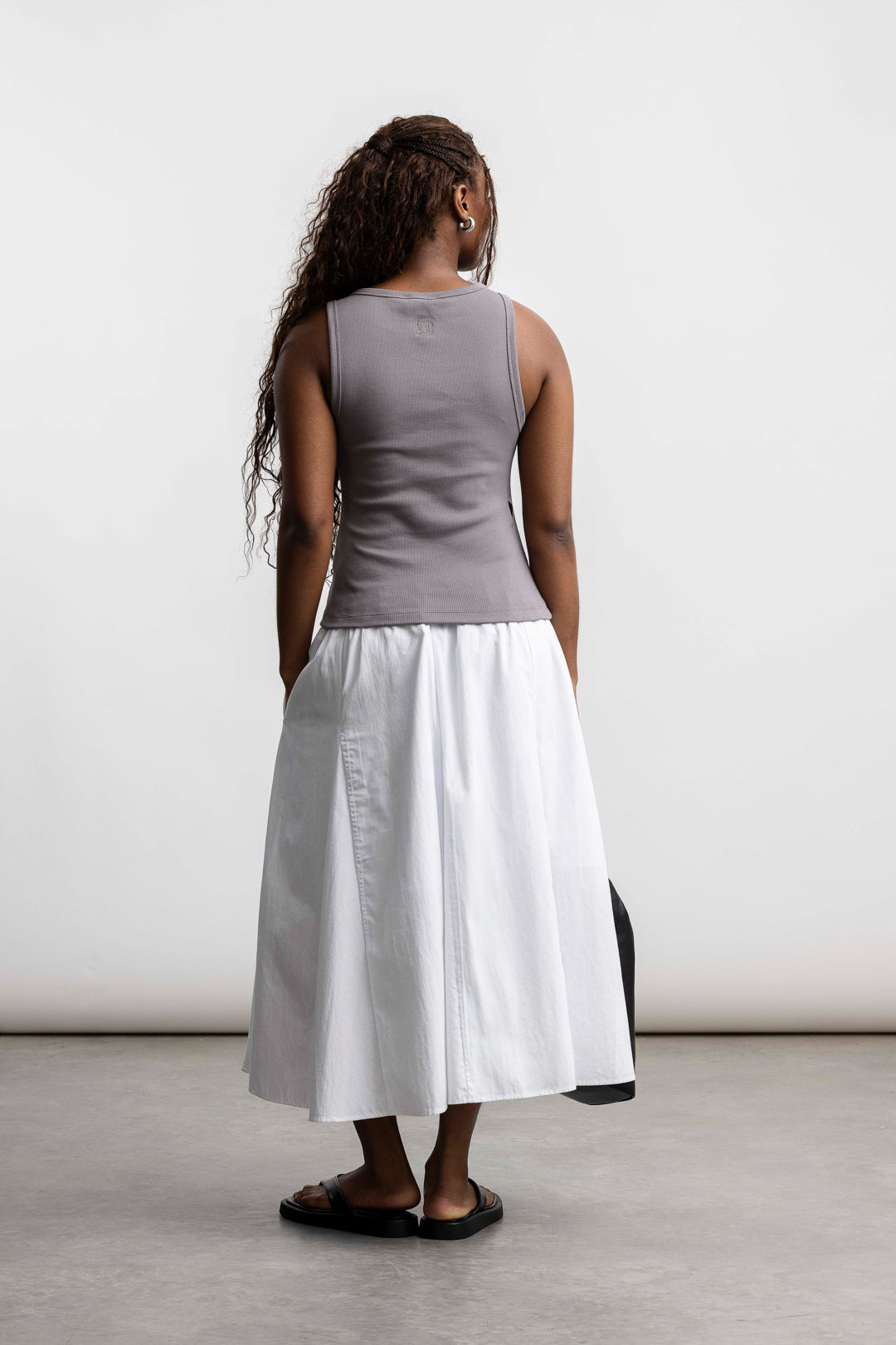 Onyx Ribbed Vest _ 167964 _ Charcoal