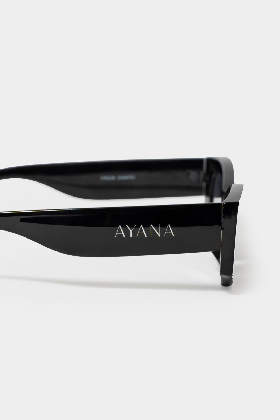 Bavuyise Slim Cat-Eye Sunglasses
