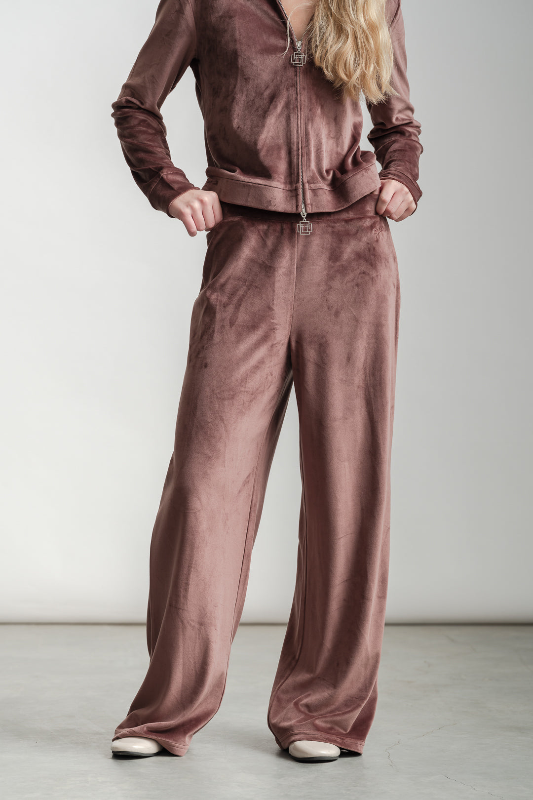 Holly Velor Wide Leg Trackpants _ 163056 _ Chocolate