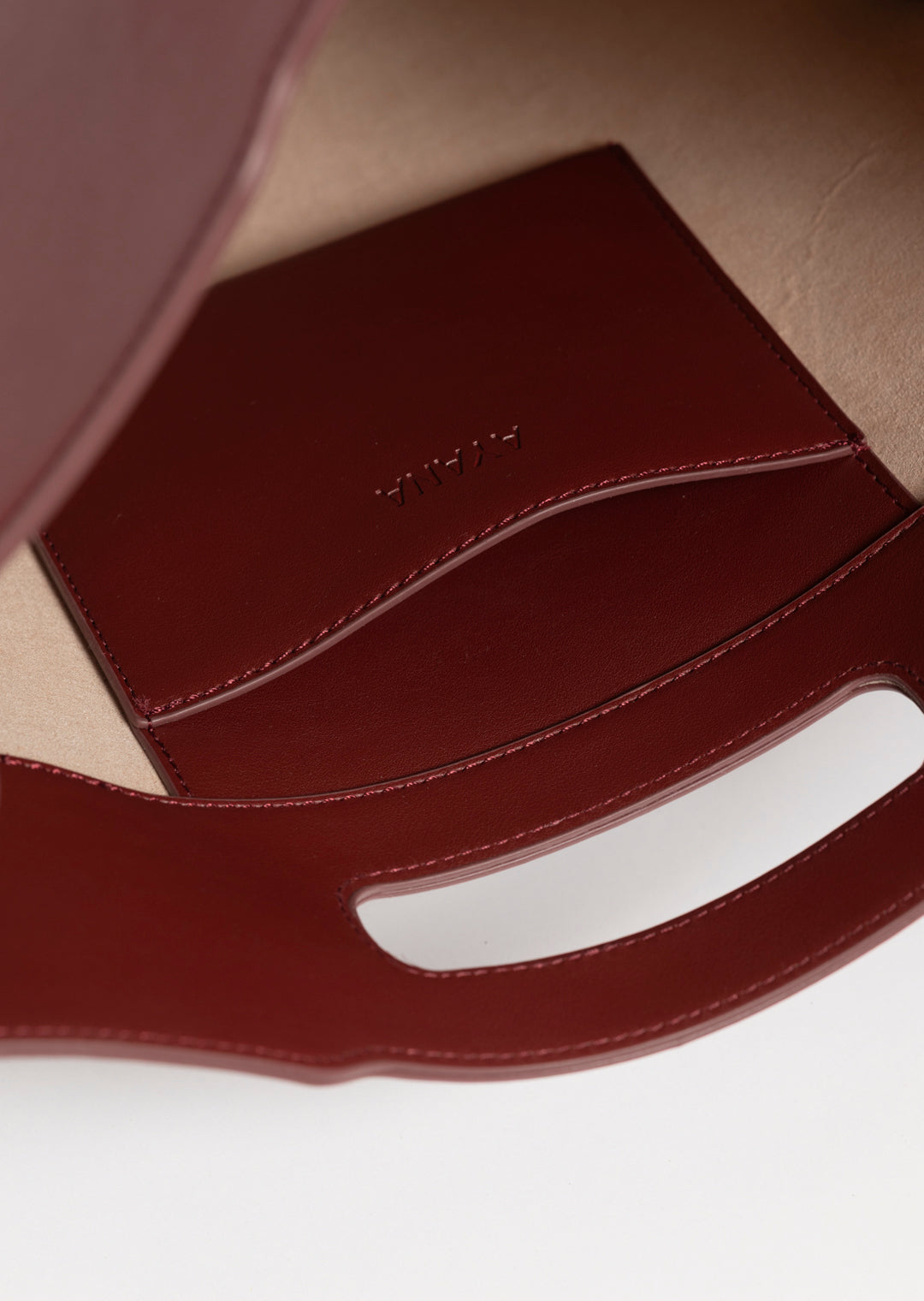 Nokwanda Embossed Bag _ 162060 _ Red