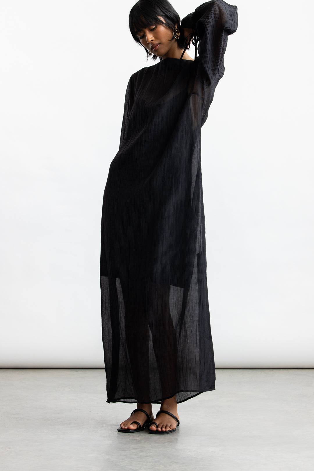 Hazel Long Sleeve Maxi _ 168514 _ Black Texture