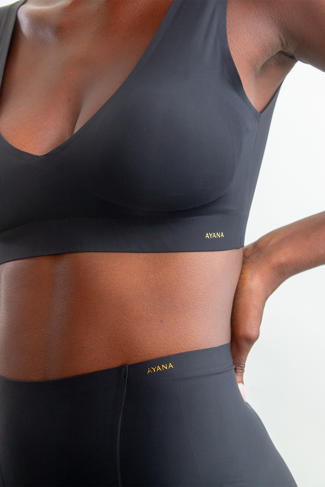 Clair Crop Bralette _ 157911 _ Black Texture