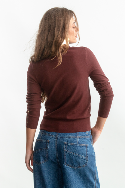 Quinn Poloneck _ 157625 _ Chocolate