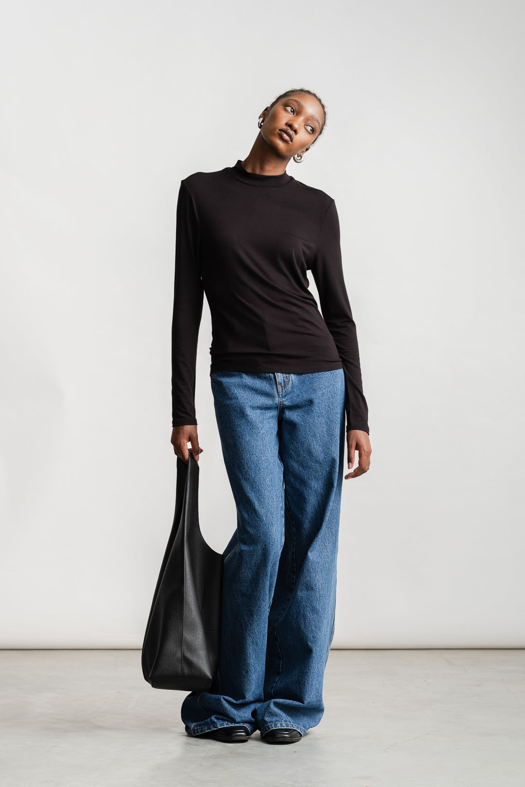 Inez Turtle Neck Top _ 160734 _ Black Texture