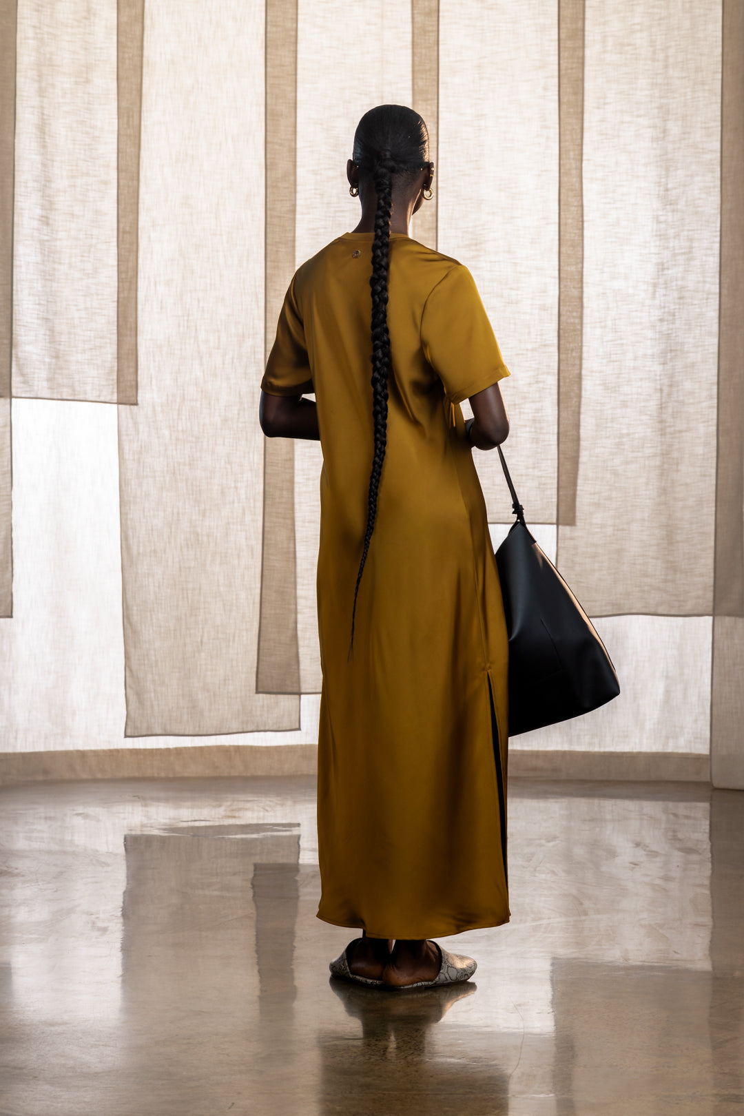 Yanelisa Satin Maxi