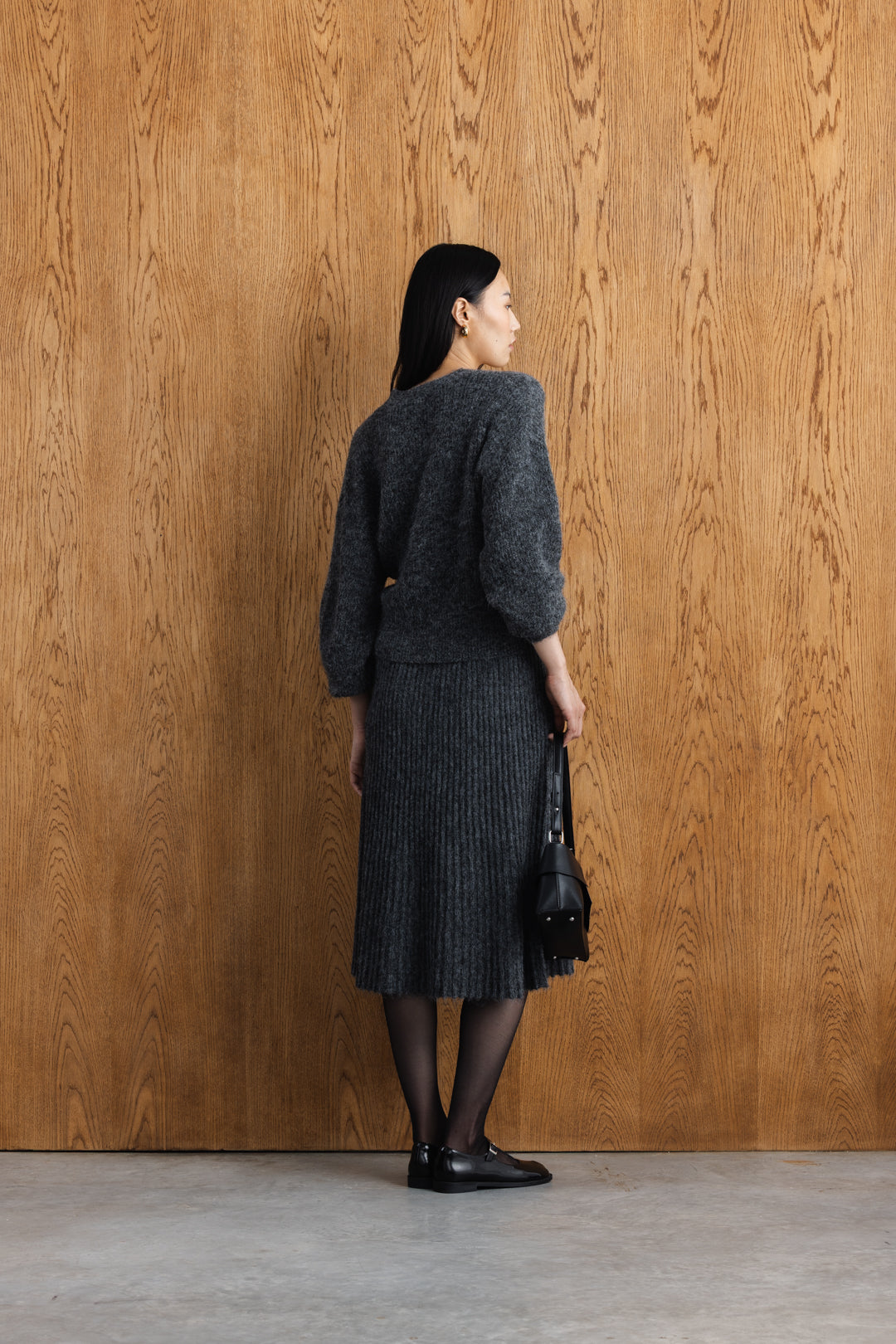 Na Midi Flippy Knit Skirt