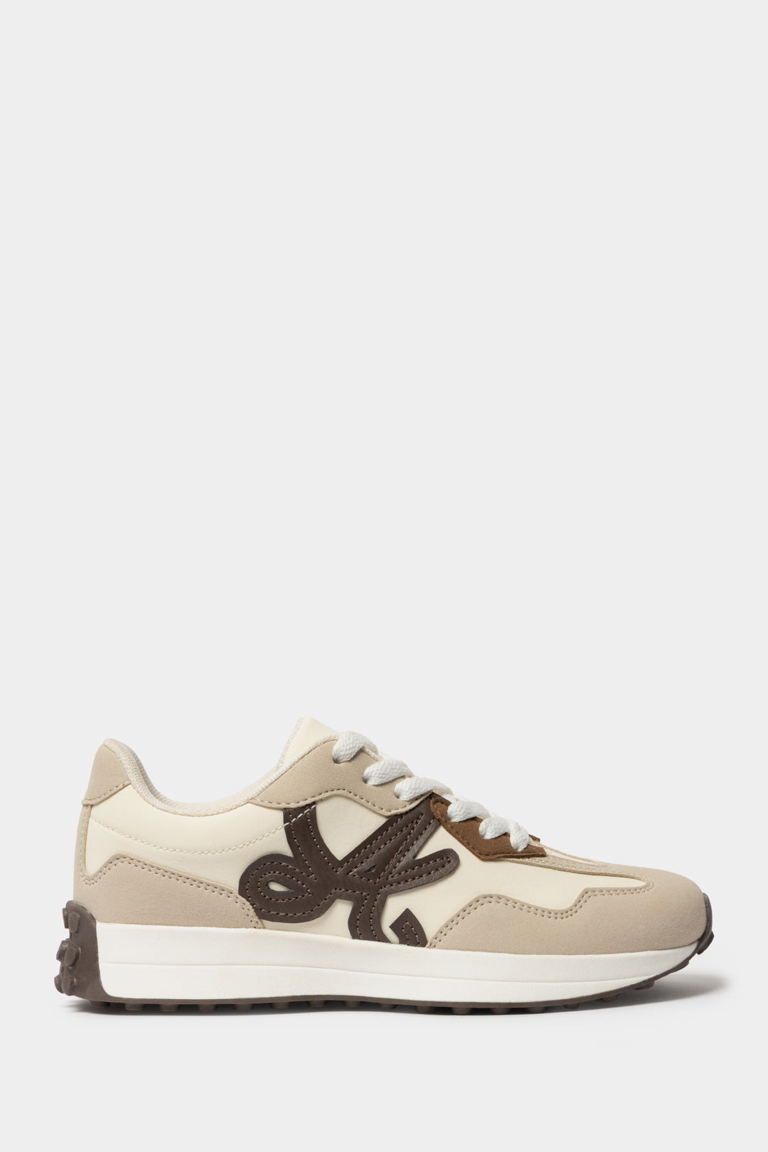Stella Sneaker