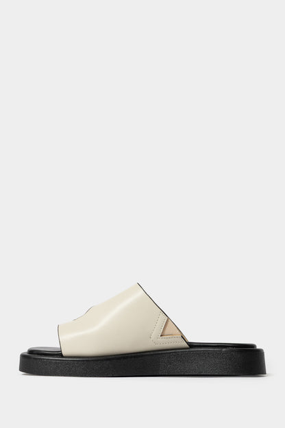 Dipuo Toe-Post Sandal