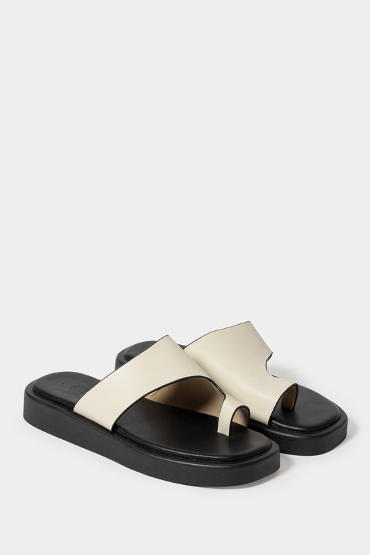 Dipuo Toe-Post Sandal