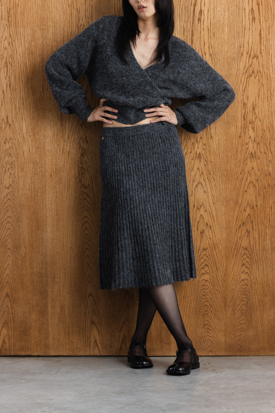 Na Midi Flippy Knit Skirt