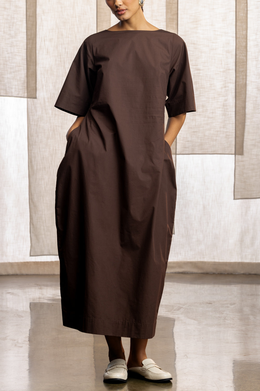 Nina 3/4 Sleeve Barrel Midi Dress