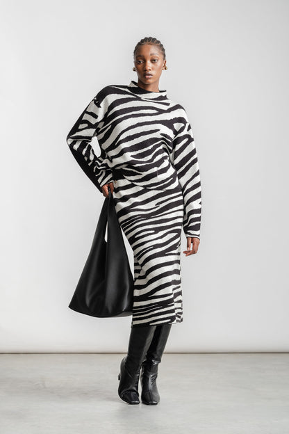 Yolisa Jumper _ 160323 _ Black Texture