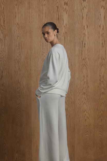 Reign Model Fleece Crew