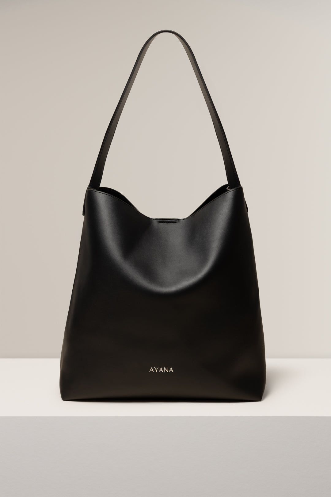 Yumnah Carryall Bag