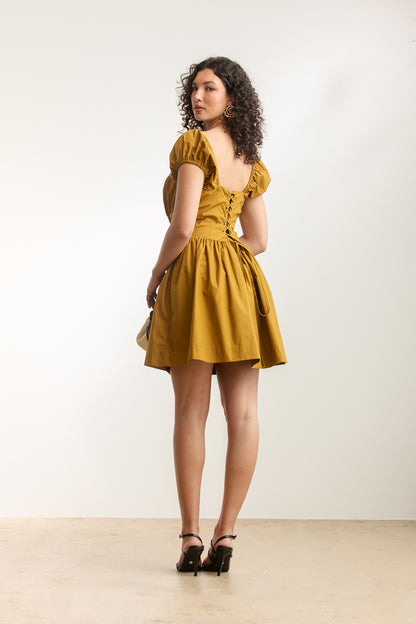 Hlayisani Milkmaid Mini