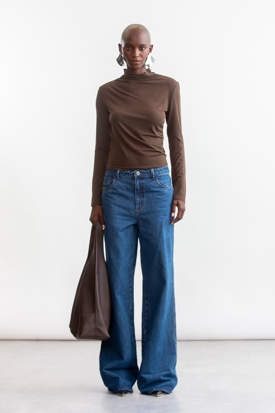 Nala High Neck Top _ 159040 _ Chocolate