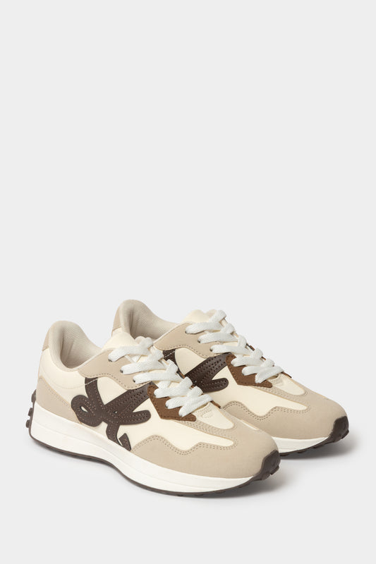 Stella Sneaker