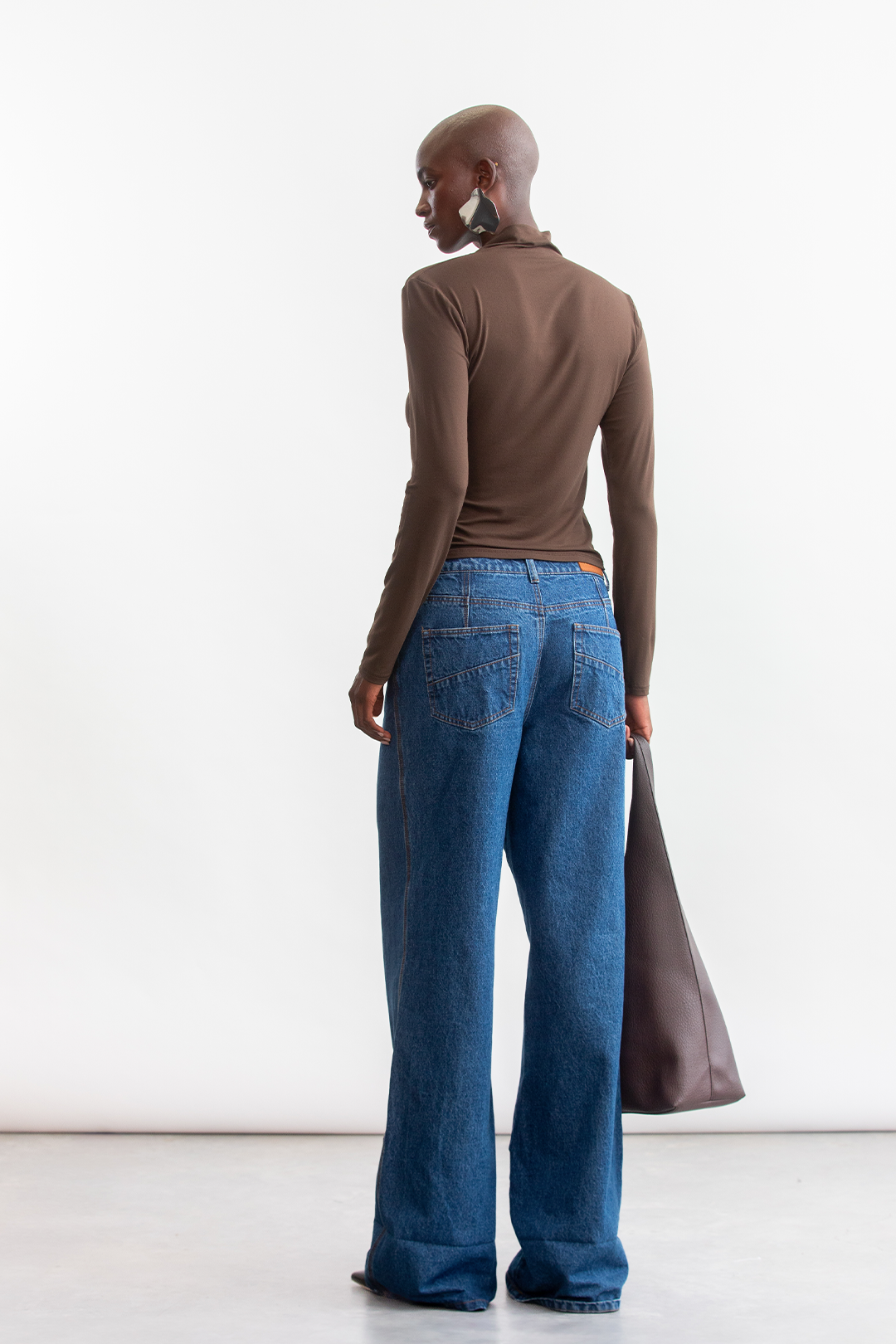 Nala High Neck Top _ 159040 _ Chocolate