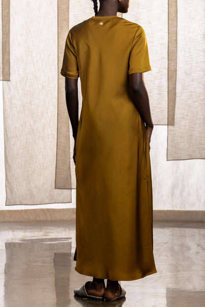 Yanelisa Satin Maxi