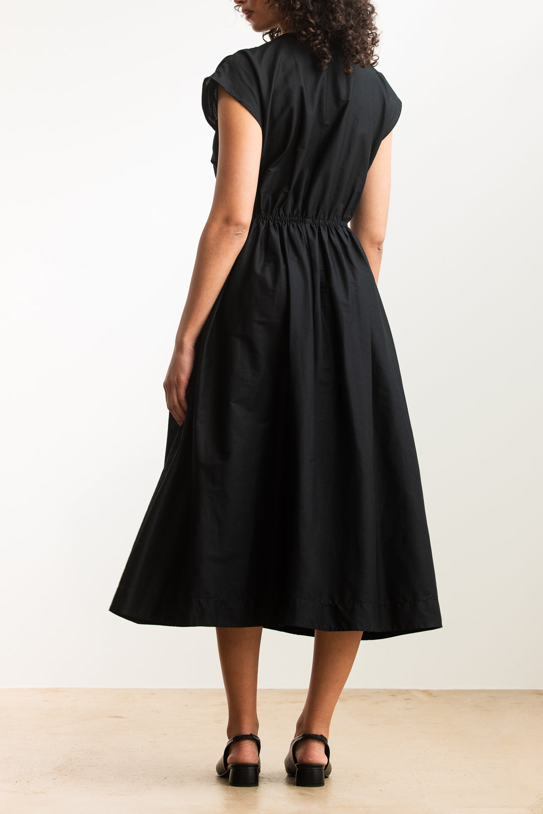 Coco Tie Front Midi _ 173162 _ Black