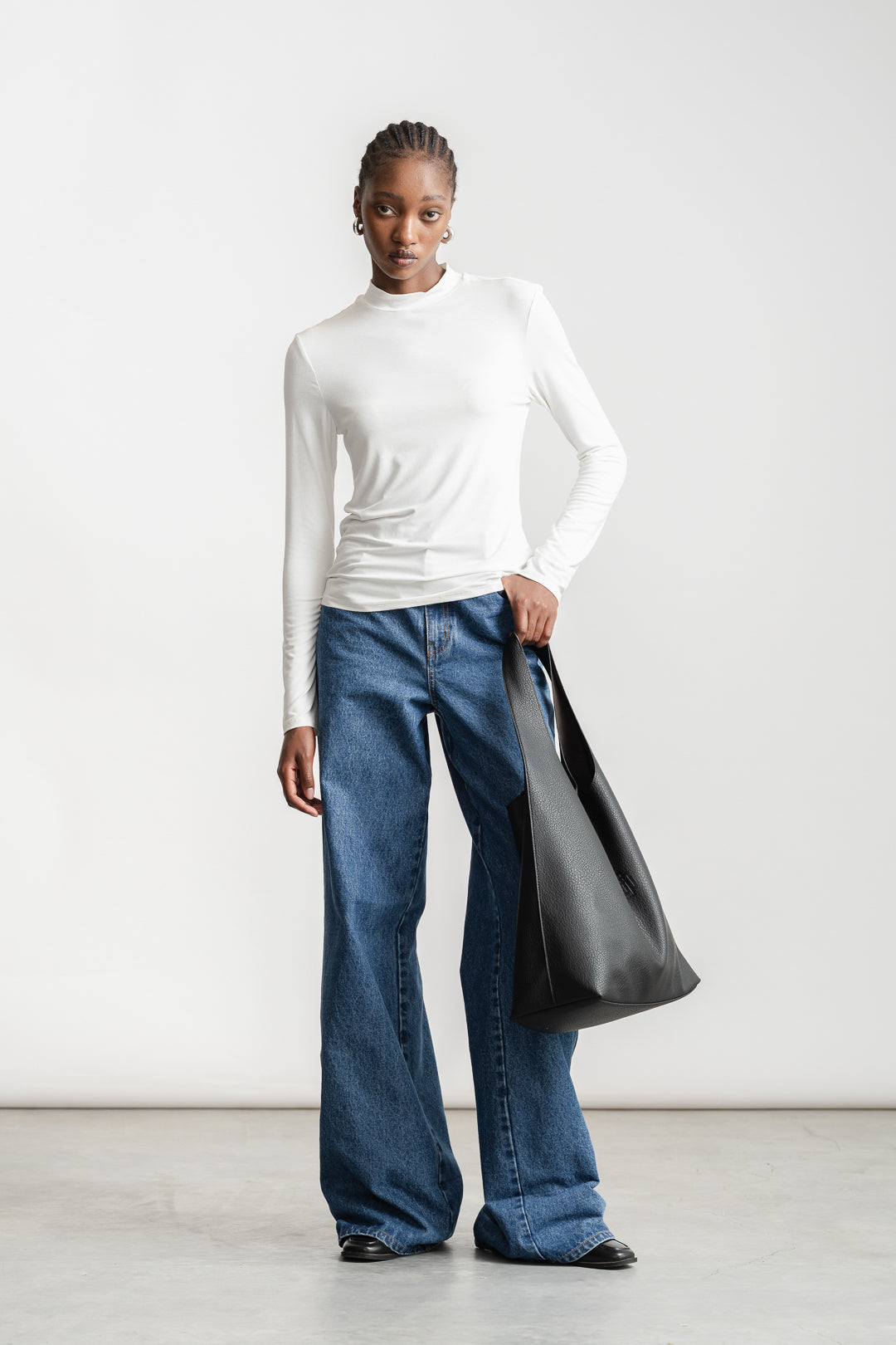 Inez Turtle Neck Top _ 160733 _ Ecru