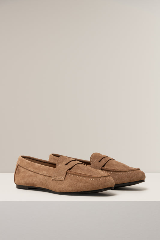 Nurah Leather Loafer