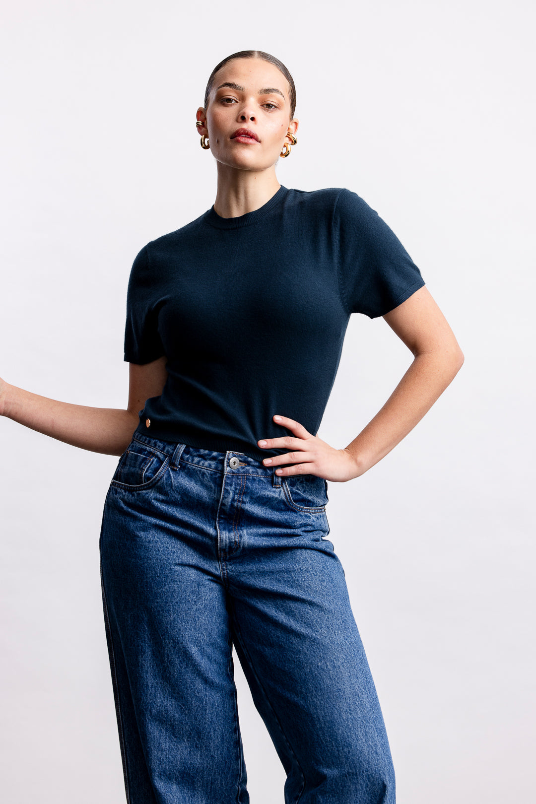 Siki Fitted Knit Top _ 163188 _ Black Texture