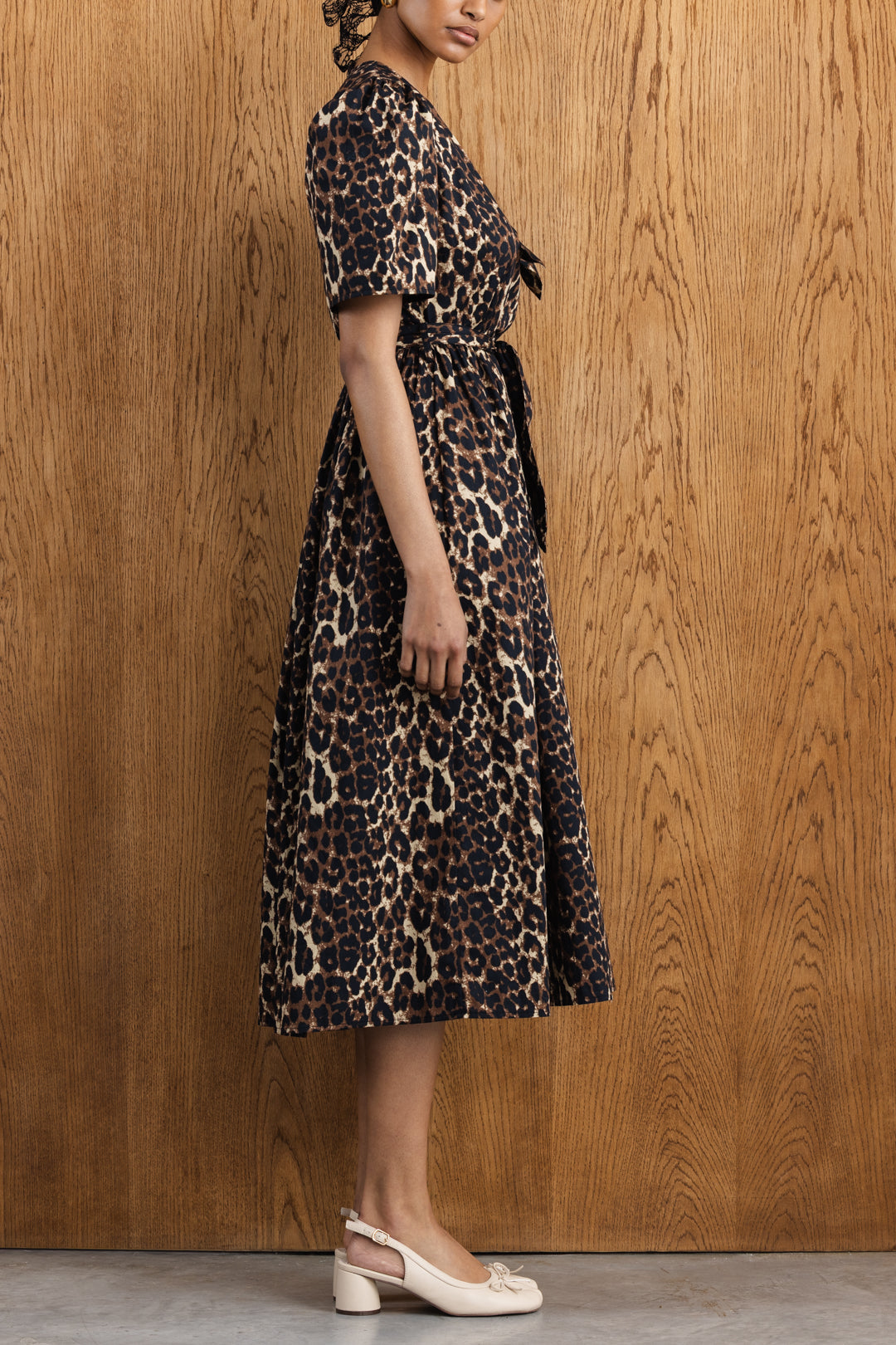 Avuya Tie Front Midi