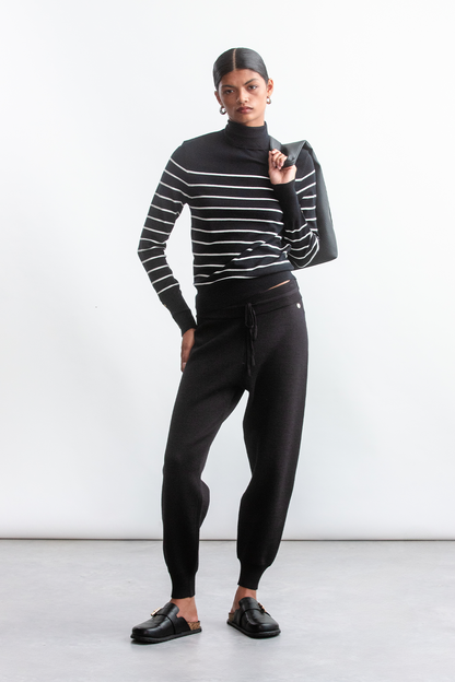 Ally Knitwear Jogger _ 160695 _ Black Texture