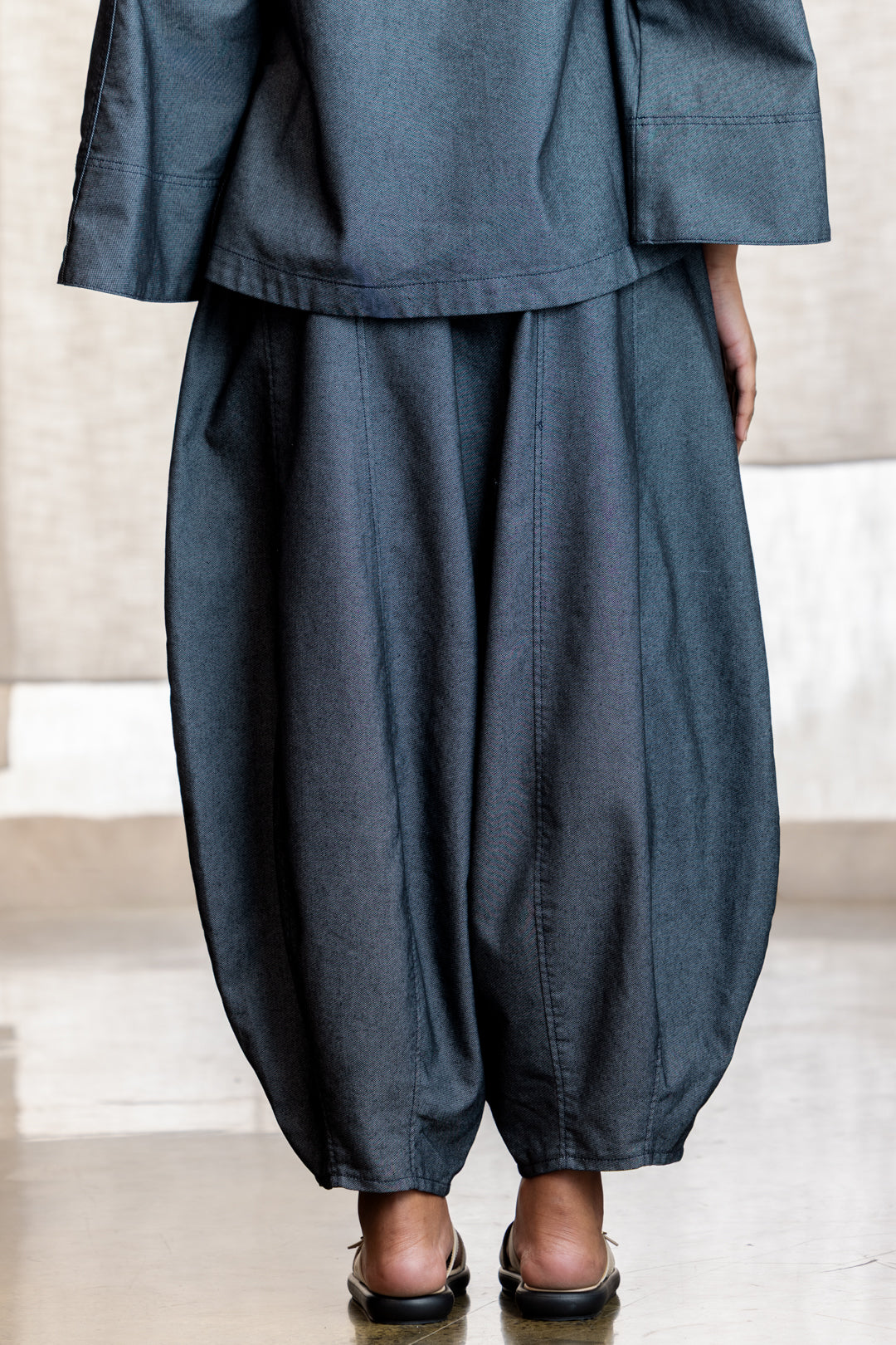Lyra Soft Balloon Leg Pant