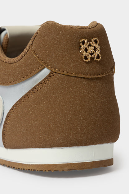 Siviwe 'A' Accent Retro Sneaker