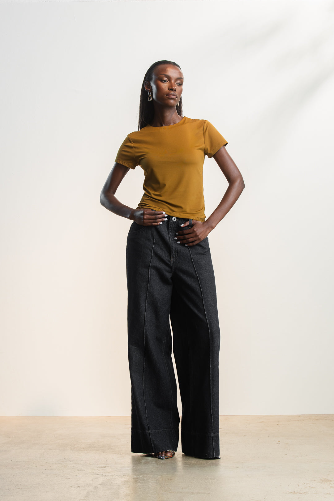 Waynitha Slim Fit Tee