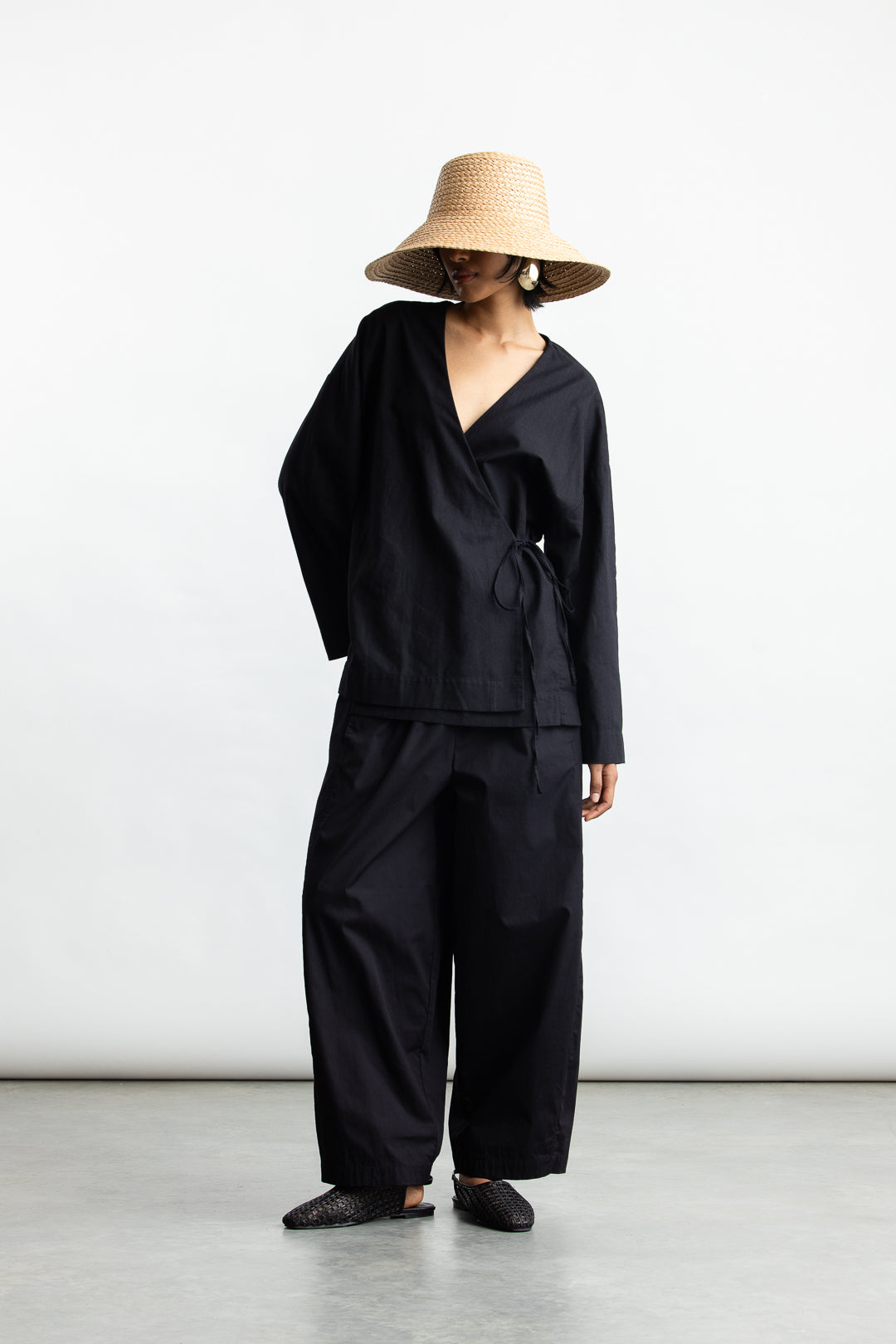 Lior Wrap Kimono Blouse _ 167992 _ Black Texture