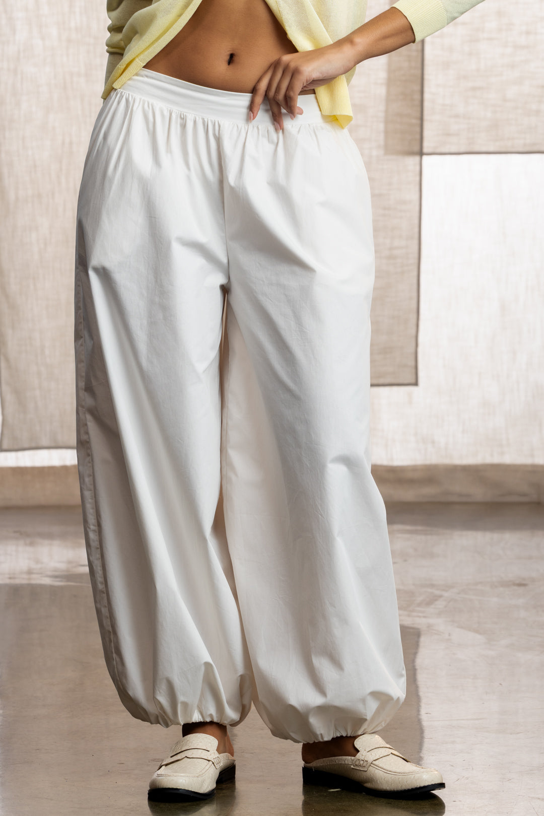Stormi Balloon Leg Cotton Pant