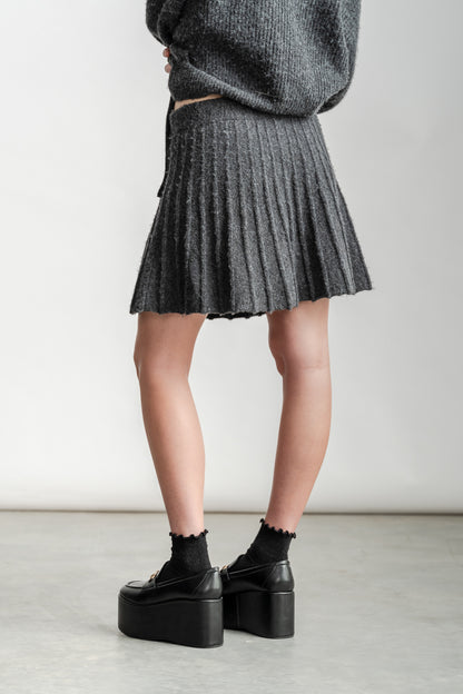 Lola Flippy Mini Skirt _ 162001 _ Charcoal