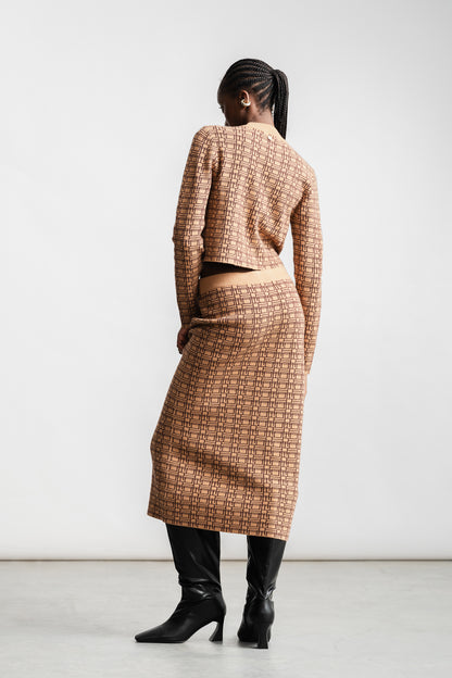 Sonwa Cropped Monogram Knitwear _ 163021 _ Brown